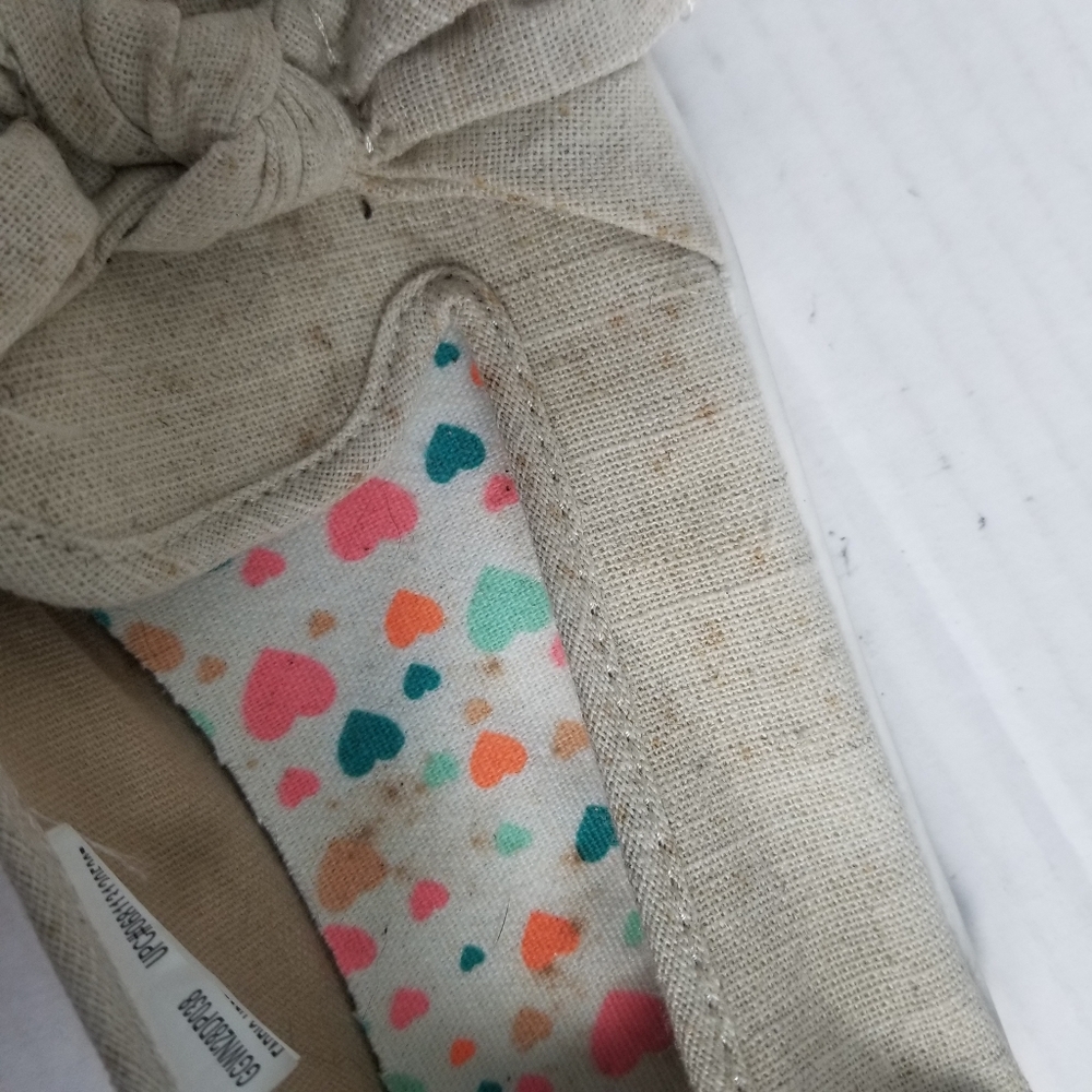 WONDER NATION GIRL'S CREAM FLATS WITH BOW SIZE 4 (PLEASE SEE ALL PHOTOS) - Picture 13 of 14